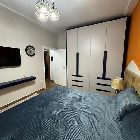 Ami Blloku Apartament 地拉那 外观 照片