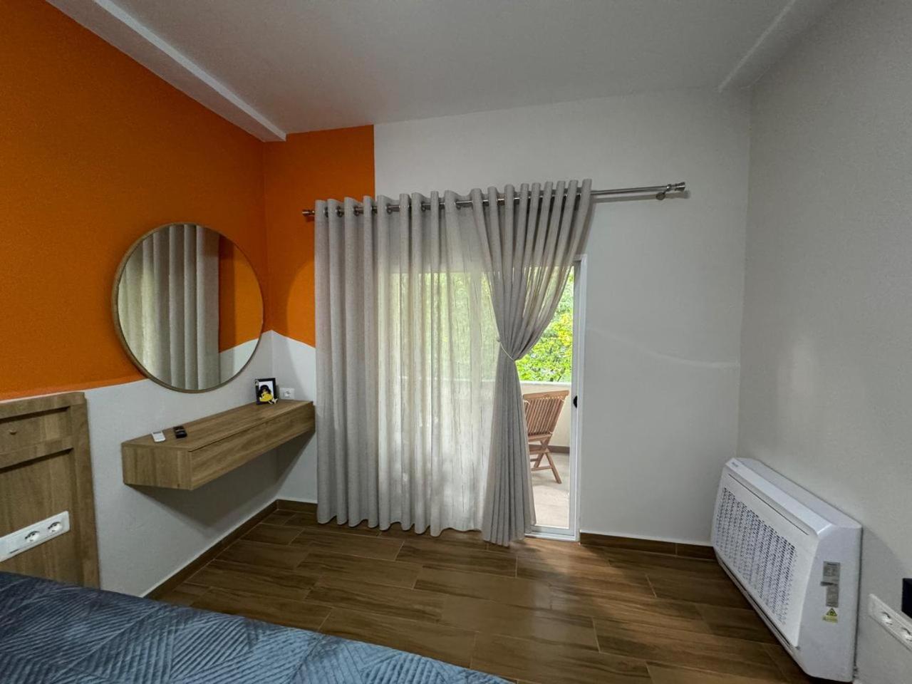 Ami Blloku Apartament 地拉那 外观 照片