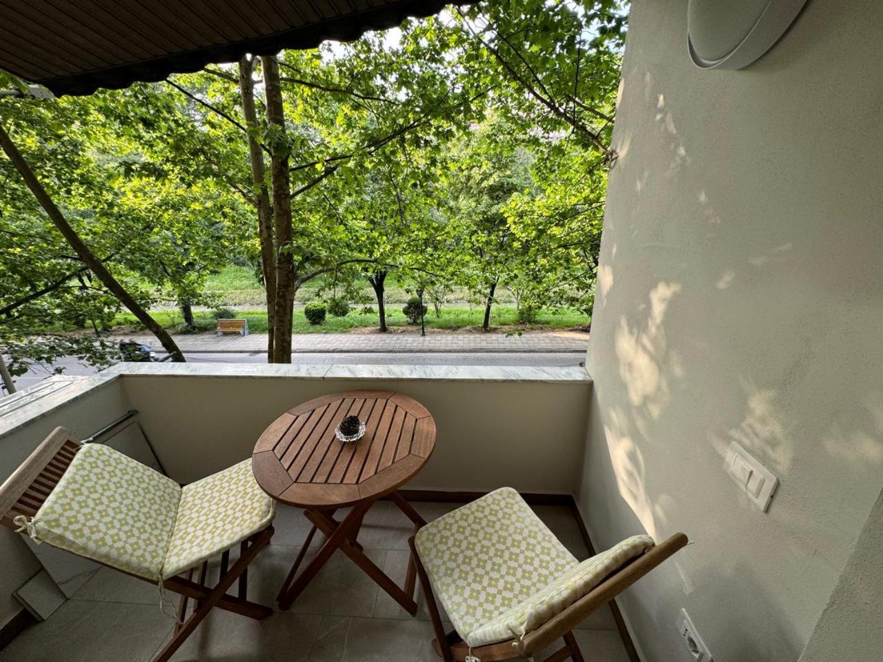 Ami Blloku Apartament 地拉那 外观 照片